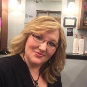 Meet your Posher, Joan